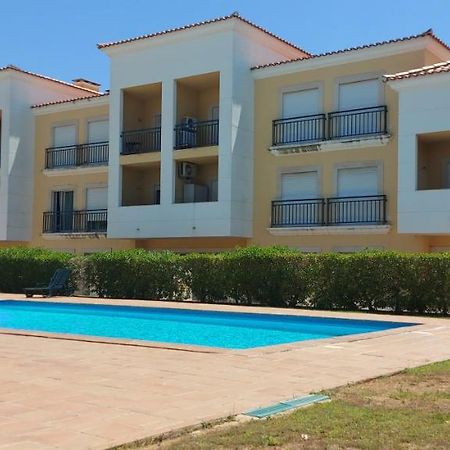 Apartamento Piscina 5 Minutos Praia Alcantarilha Ngoại thất bức ảnh