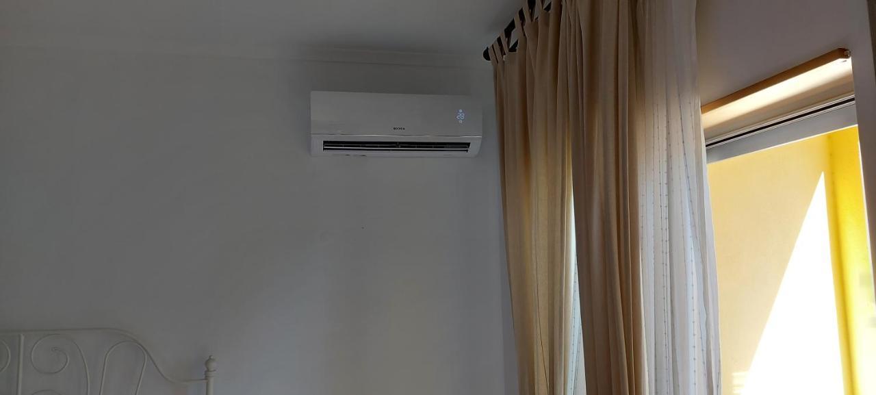 Apartamento Piscina 5 Minutos Praia Alcantarilha Ngoại thất bức ảnh